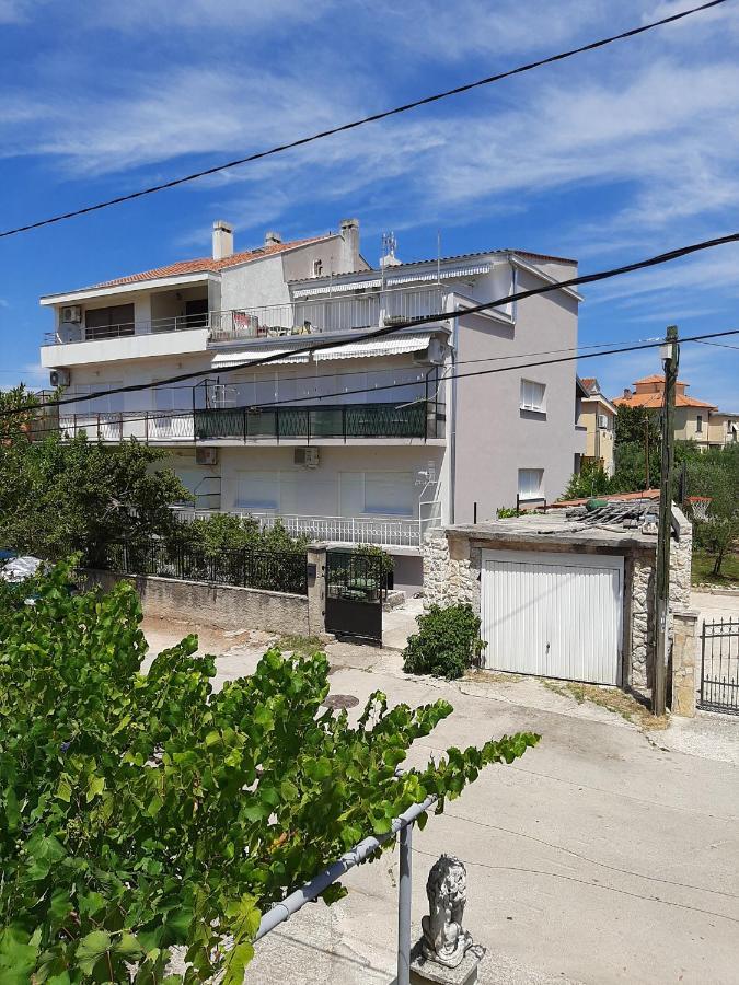 Apartment Davor Zadar