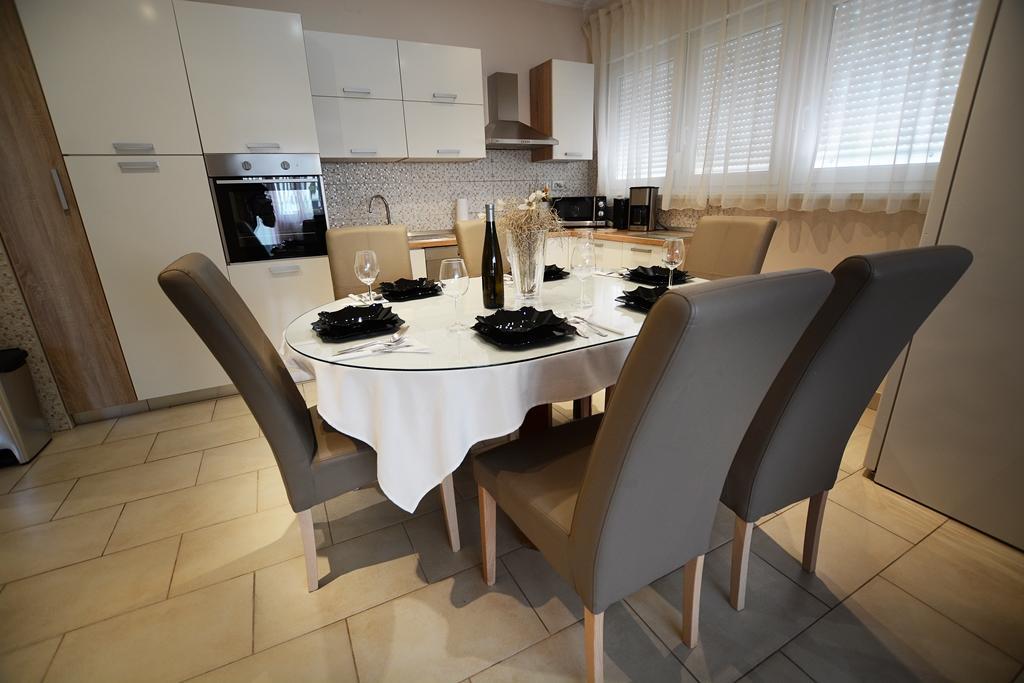 Apartment Davor *