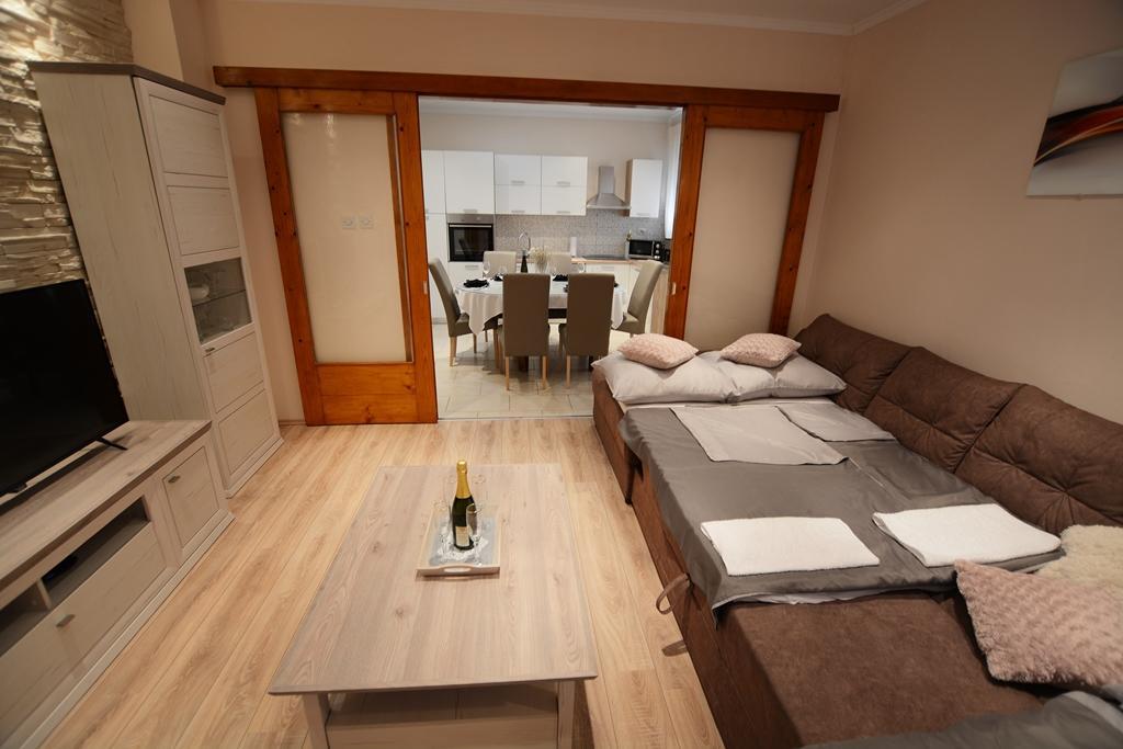 Davor Apartment